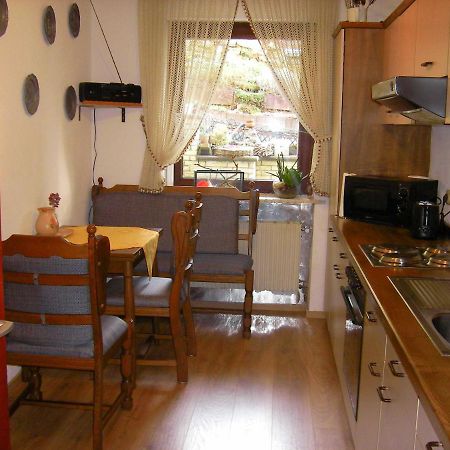 Haus Ellbogen Apartment Momlingen Exterior photo
